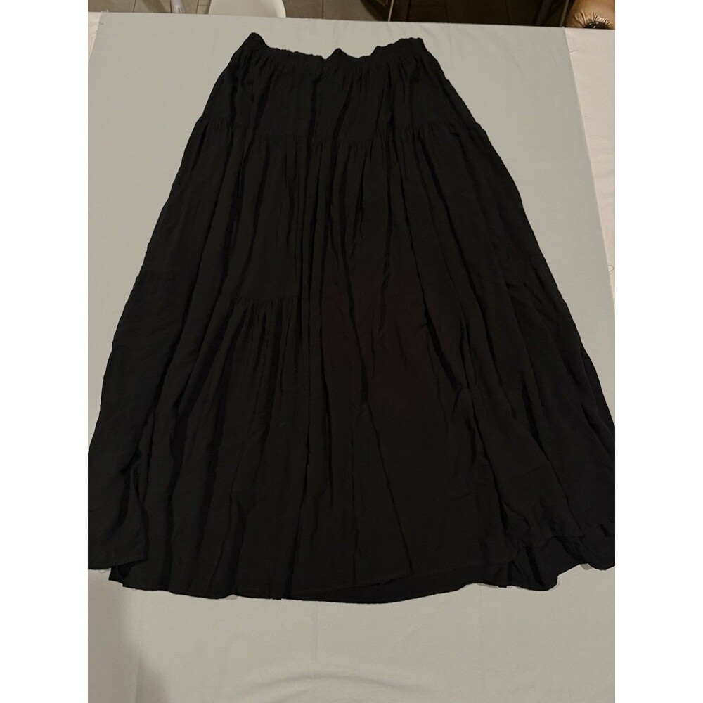 New Frontier Pleated Midi Skirt Black Woven Rayon Elastic Waist Solid M